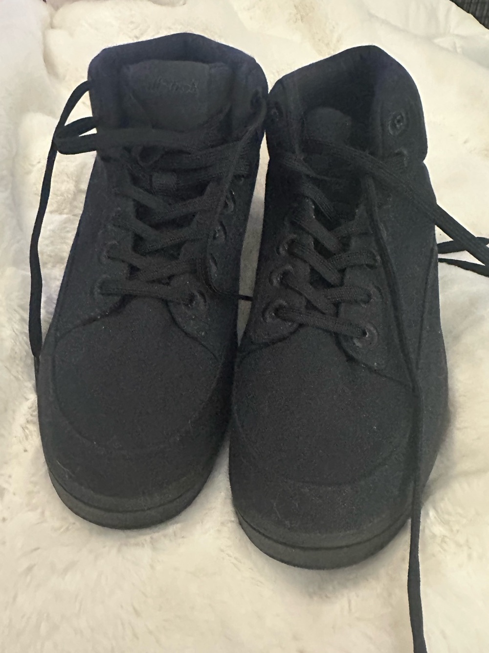 allbirds Women’s Black High-Top Wool Sneakers